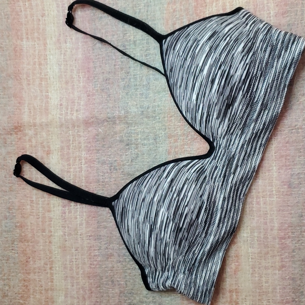 Seamless Stretch Space Dye Bra - Black & White Heather